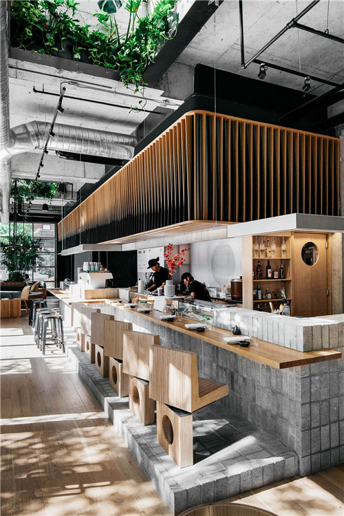 星空装饰：餐厅装修案例——天然材料的古朴与优雅